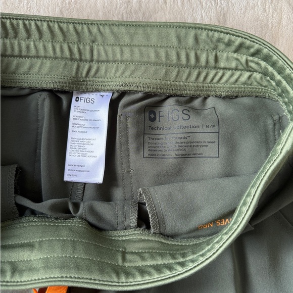 FIGS Moss Zamora Jogger Scrub Pants Size MP - Picture 4 of 6